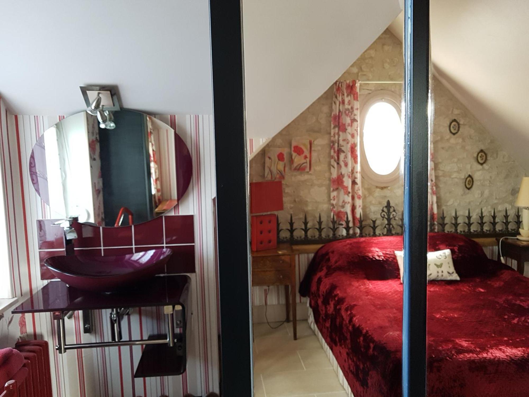 Le Grand Logis - Guest House - Bed And Breakfast Marchais  Cameră foto